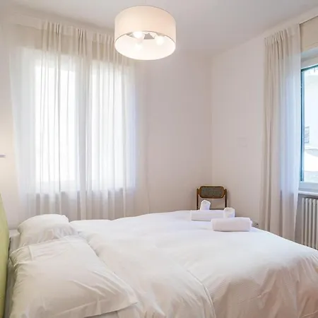 Apartamento - Modern Cernobbio